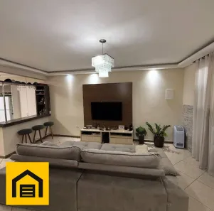 Sobrado com 2 Quartos à venda, 270m² no Jardim Guapituba, Mauá