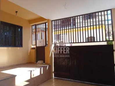 Casa com 3 Quartos à venda, 140m² no Vila Lage, São Gonçalo