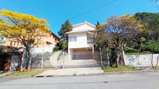 Casa de Condomínio com 5 Quartos para alugar, 300m² no Parque dos Príncipes, São Paulo