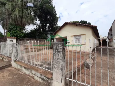 Casa com 2 Quartos à venda, 160m² no Dois Córregos, Piracicaba