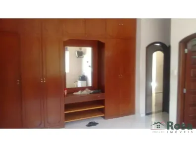 Casa com 3 Quartos à venda, 205m² no Centro-Norte, Cuiabá