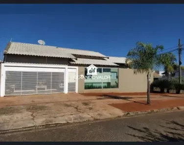 Casa com 3 Quartos à venda, 150m² no Mata do Jacinto, Campo Grande
