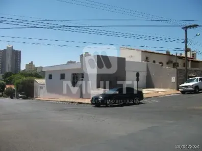 Ponto Comercial com 3 Quartos à venda, 306m² no Fundinho, Uberlândia