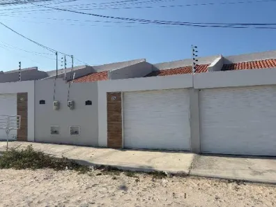 Casa com 2 Quartos à venda, 125m² no Queimadas, Horizonte