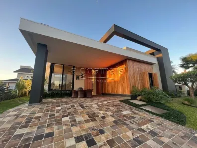 Casa de Condomínio com 4 Quartos à venda, 274m² no , Xangri-Lá