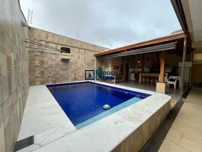 Casa com 3 Quartos à venda, 350m² no Jardim Califórnia, Caraguatatuba