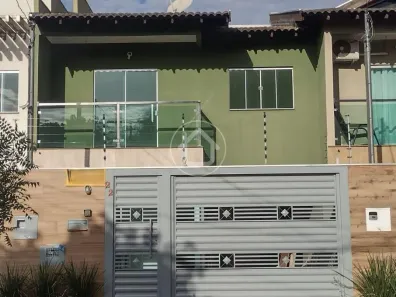 Sobrado com 3 Quartos à venda, 132m² no Santo Antônio, Campo Grande