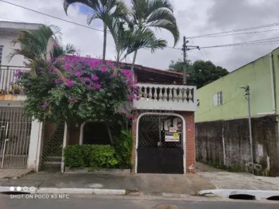 Casa com 3 Quartos à venda, 220m² no Vila Londrina, São Paulo