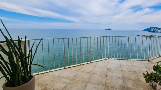 Apartamento com 3 Quartos à venda, 190m² no Sítio Paecara (Vicente de Carvalho), Guarujá