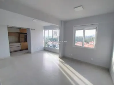 Apartamento com 2 Quartos para alugar, 53m² no Cavalhada, Porto Alegre