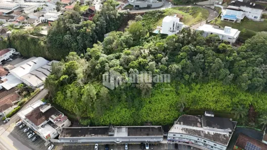Lote/Terreno à venda, 936m² no Primeiro de Maio, Brusque