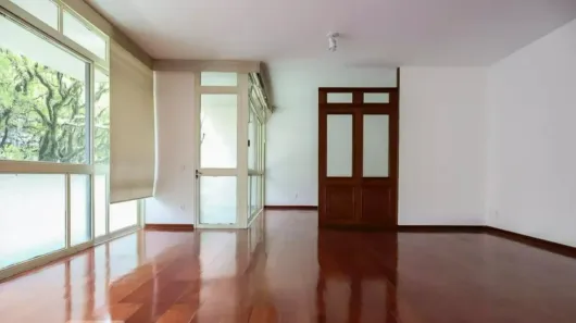 Apartamento com 3 Quartos para alugar, 235m² no Cerqueira César, São Paulo
