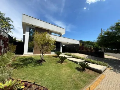 Casa de Condomínio com 3 Quartos à venda, 352m² no Morato, Piracicaba