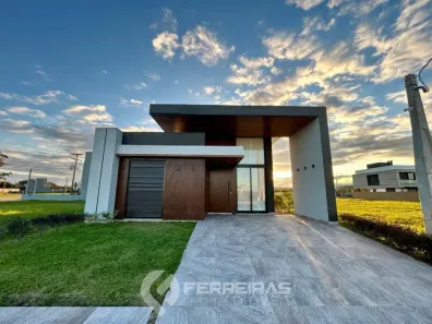 Casa com 3 Quartos para alugar, 299m² no , Xangri-Lá