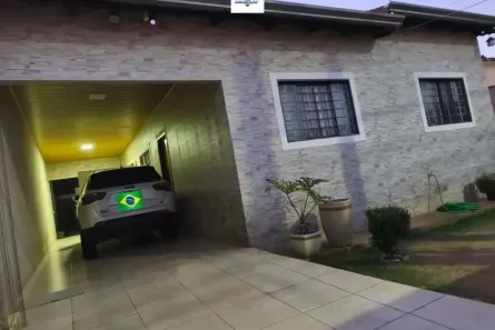 Casa com 3 Quartos à venda, 360m² no Setor Garavelo, Goiânia