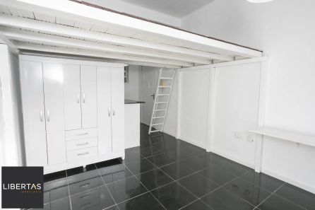 Kitnet à venda, 22m² no Centro Histórico, Porto Alegre