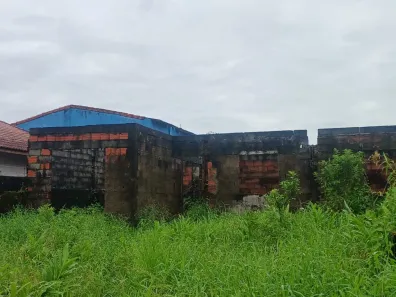 Lote/Terreno à venda, 288m² no Umuarama, Itanhaém
