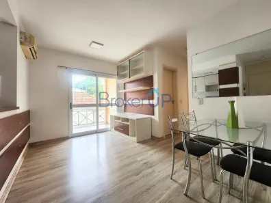 Apartamento com 2 Quartos para alugar, 65m² no Santo Antônio, Porto Alegre