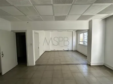 Sala Comercial para alugar, 147m² no República, São Paulo