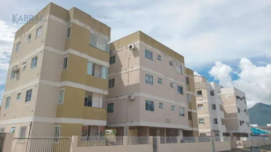 Apartamento com 2 Quartos para alugar, 54m² no Pachecos, Palhoça