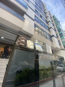 Apartamento com 3 Quartos para alugar, 160m² no Praia da Costa, Vila Velha