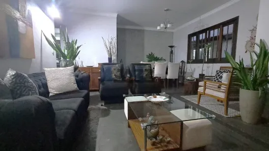 Casa com 4 Quartos à venda, 207m² no Jardim Quarto Centenário, Campinas