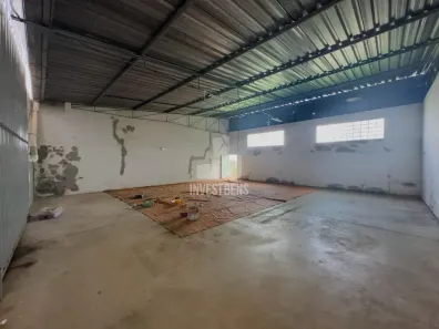Galpão/Depósito/Armazém para alugar, 550m² no Lagoinha, Belo Horizonte