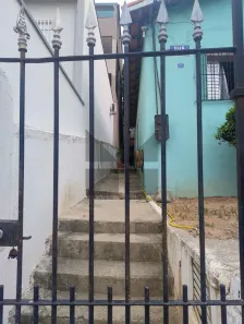 Casa com 2 Quartos à venda, 300m² no Jardim Mirna, Taboão da Serra