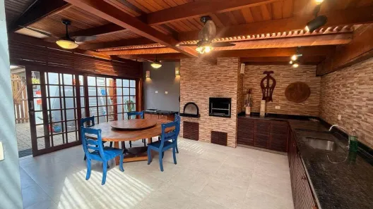 Casa de Condomínio com 3 Quartos para alugar, 180m² no Bairro de Juquehy, São Sebastião