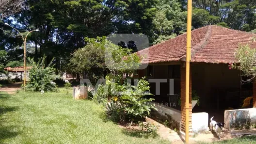 Fazenda/Sítio com 3 Quartos à venda, 374m² no Morada do Sol, Uberlândia