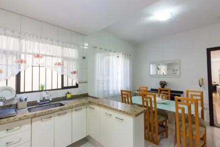 Sobrado com 3 Quartos à venda, 137m² no Jardim D'Abril, Osasco