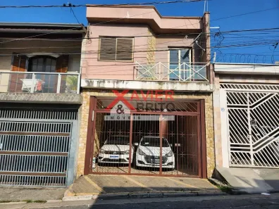 Casa com 5 Quartos à venda, 240m² no Vila Nhocune, São Paulo