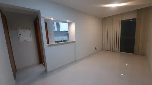 Apartamento com 2 Quartos para alugar, 70m² no Alphaville Centro Industrial e Empresarial/Alphaville., Barueri