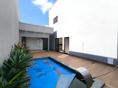Casa com 3 Quartos à venda, 300m² no Residencial Solar dos Ataídes 1ª Etapa, Rio Verde