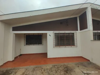 Casa com 2 Quartos para alugar, 70m² no Jardim Agari, Londrina