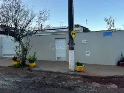 Casa com 2 Quartos à venda, 111m² no Jardim Santa Lúcia, Araraquara