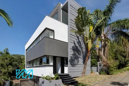 Casa com 3 Quartos à venda, 400m² no Cabeçudas, Itajaí