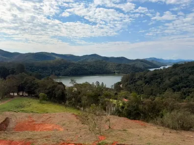 Lote/Terreno à venda, 1200m² no Centro, Guararema