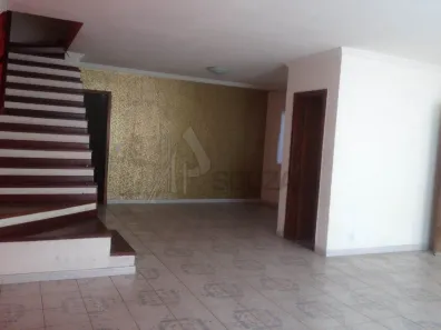 Sobrado com 3 Quartos à venda, 219m² no Jardim Virginia Bianca, São Paulo