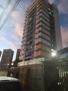 Apartamento com 2 Quartos para alugar, 56m² no Petrópolis, Natal