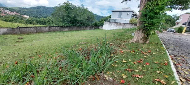 Lote/Terreno à venda, 257m² no Flamengo, Maricá