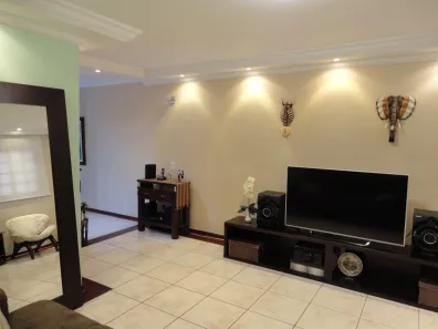 Sobrado com 3 Quartos à venda, 135m² no Parque Ipê, São Paulo