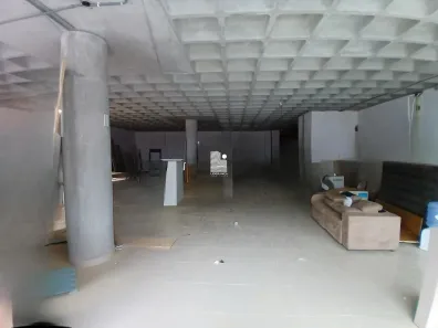 Ponto Comercial à venda, 370m² no Agronômica, Florianópolis