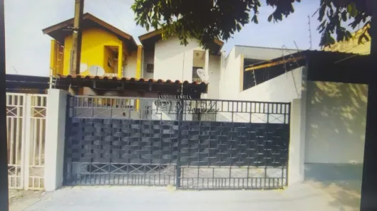 Casa com 3 Quartos à venda, 126m² no Parque das Indústrias, Londrina