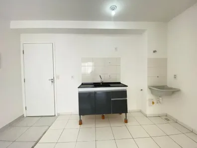 Apartamento com 2 Quartos para alugar, 47m² no Jardim Adelfiore, São Paulo