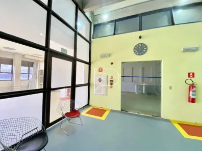 Sala Comercial para alugar, 380m² no Jardim dos Ipês, Cotia