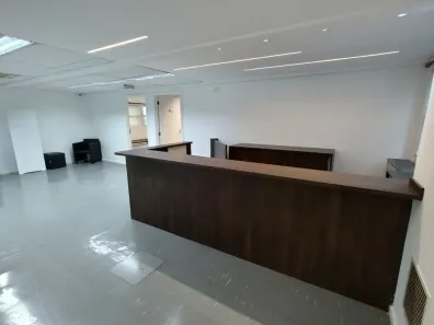 Sala Comercial para alugar, 386m² no Vila Mariana, São Paulo