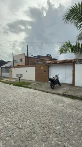Casa com 3 Quartos para alugar, 200m² no Cordeiro, Recife