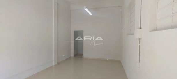 Ponto Comercial para alugar, 50m² no Centro, Londrina