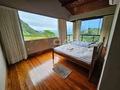 Fazenda/Sítio com 3 Quartos à venda, 400m² no Centro, Vargem Alta